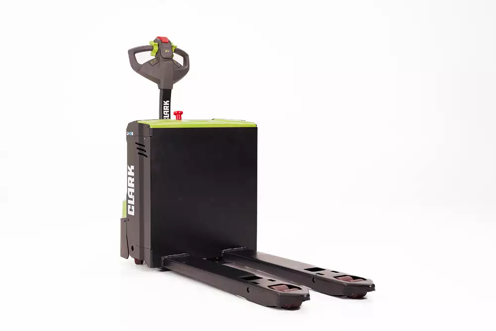Clark LWio15 — garfo 400 mm para palete padrao