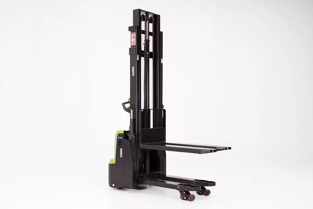 Clark PSX16 torre alta 5.500 mm elevada em rack