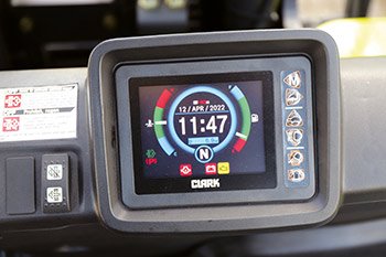 Painel LCD SMART 5,6 polegadas Clark S40-S60 — monitoramento de bordo e controle por senha
